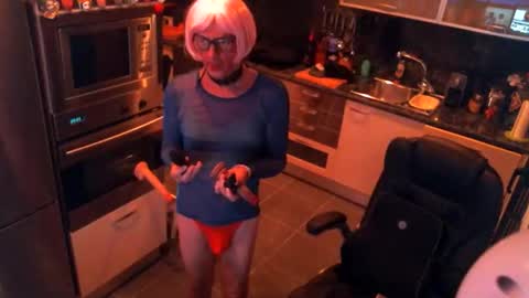 Barbie online show from November 30, 7:54 pm