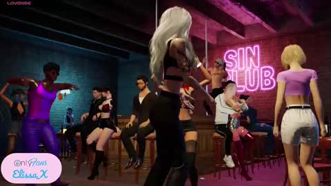 Snapshot of elissayum chatting on January 27, 11:11 am Petite Yumi online show from January 27, 11:11 am