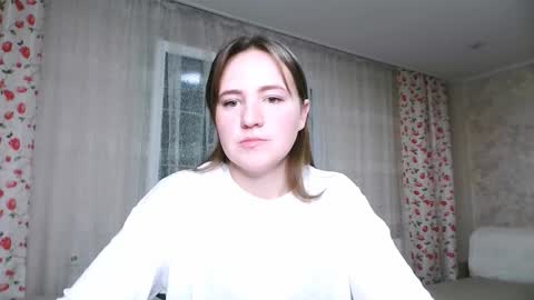 Elizabeth online show from November 16, 1:40 am