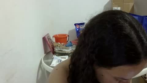 Elizabeth Martinez  online show from February 19, 10:53 pm