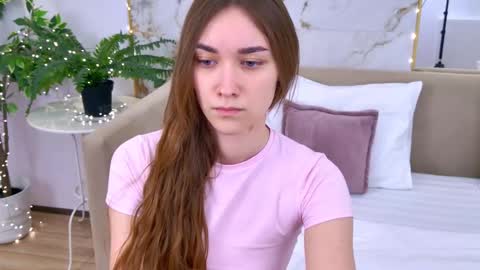 Elizabeth online show from January 14, 4:48 pm