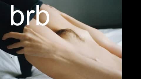 Ella   Give it a thumbs up please its important online show from January 15, 1:47 am