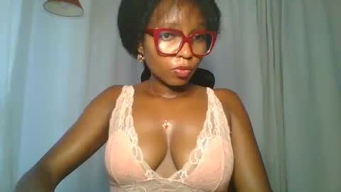 Ella online show from October 13, 11:56 am