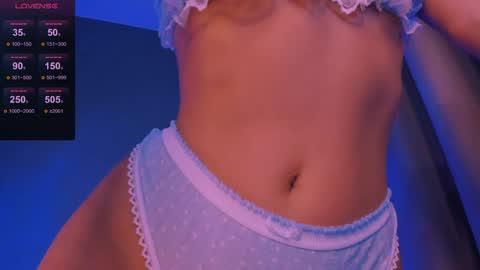 ellaamber online show from May 10, 12:39 am