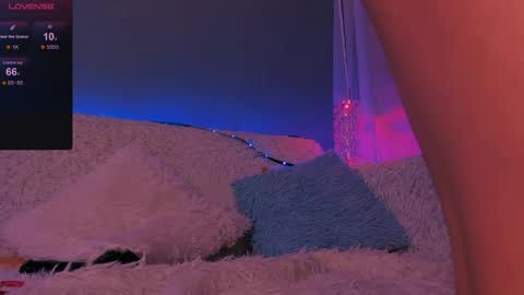 ellaamber online show from April 9, 2:59 am