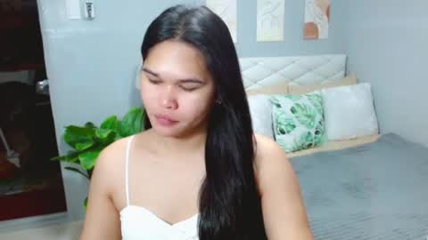 EllaFord online show from July 13, 9:29 pm
