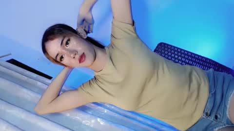 ellah_bonita online show from March 12, 10:05 am