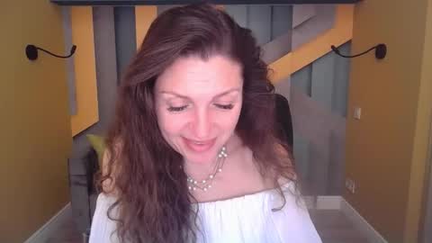 EllaLongs online show from March 15, 1:03 pm