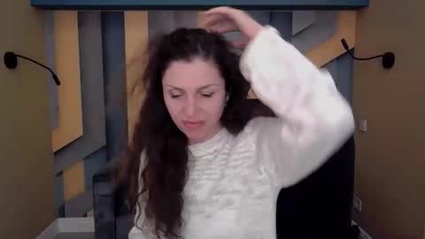 EllaLongs online show from October 10, 11:38 am