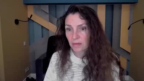 EllaLongs online show from October 9, 11:37 am