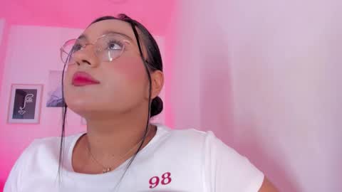 Ella online show from January 13, 12:02 pm