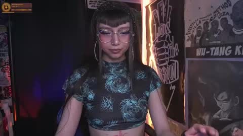 follow me on instagram .    online show from November 15, 4:08 pm