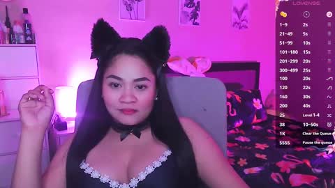 Snapshot of elleelle123 chatting on December 23, 1:56 pm Ann online show from December 23, 1:56 pm