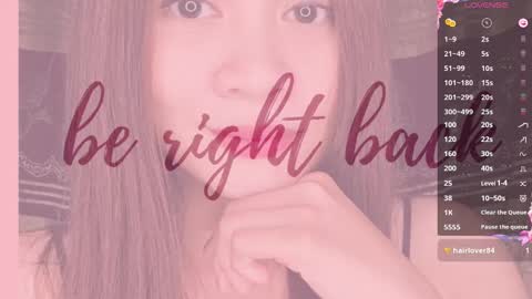 Snapshot of elleelle123 chatting on January 4, 4:00 pm Ann online show from January 4, 4:00 pm