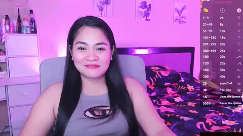 Snapshot of elleelle123 chatting on December 17, 1:16 pm Ann online show from December 17, 1:16 pm