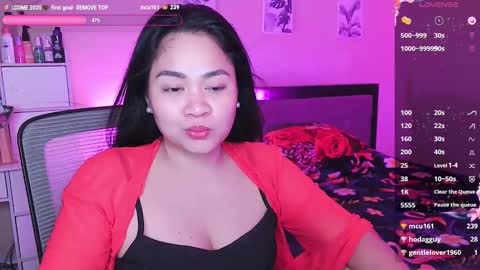 Snapshot of elleelle123 chatting on January 6, 4:23 pm Ann online show from January 6, 4:23 pm