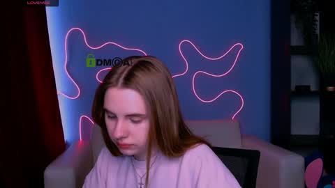 Ashley online show from April 19, 1:45 pm