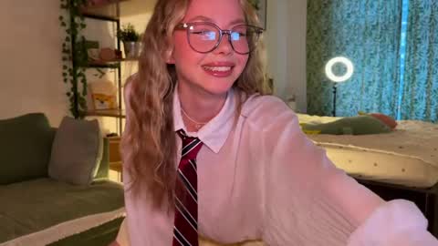 Ellie  --- Ill see you either on Friday or Saturday and definitely on Sunday  online show from April 25, 4:37 pm