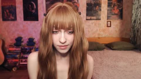 ellie_friendly online show from October 28, 11:28 pm