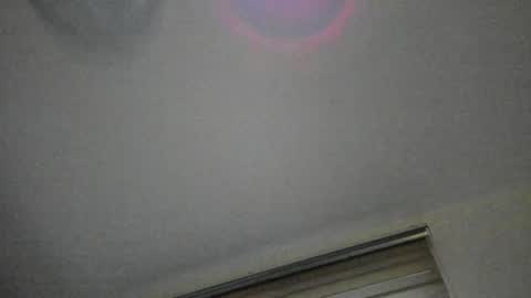 elliedi online show from September 12, 4:53 pm