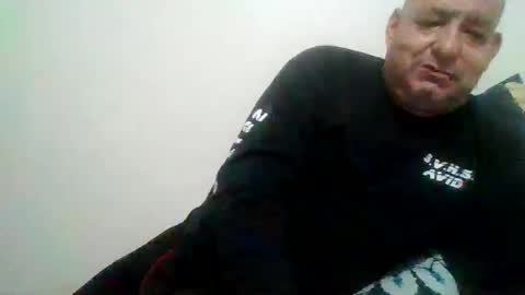 elmario24 online show from February 12, 8:29 am