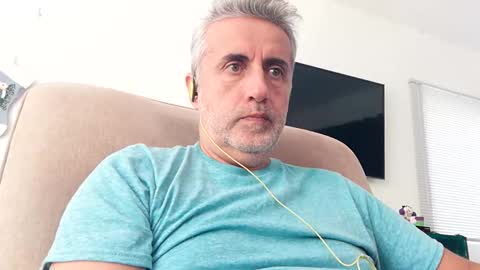 fer online show from January 3, 6:03 pm