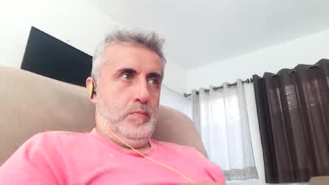 fer online show from December 10, 5:55 pm