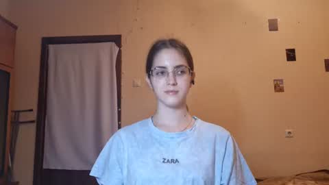 Kate online show from July 10, 2:33 pm