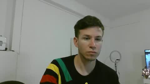 elnenedearg online show from December 28, 1:50 am