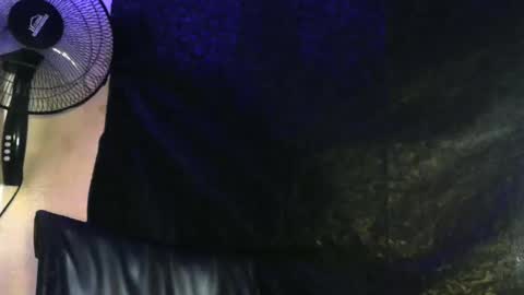 EL NIIGGGAA  21                                                                  EL NIGGA  21 online show from January 16, 12:12 am