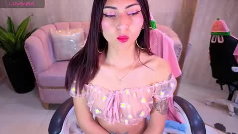 Elody  online show from November 20, 3:38 am