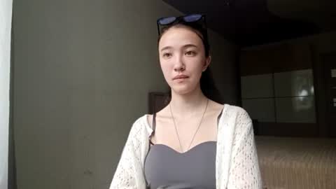 Elara online show from July 18, 2:13 am