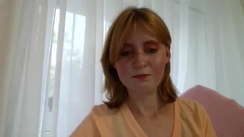 ElsaMartinez online show from September 19, 1:15 pm