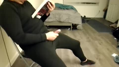 el threevo online show from February 19, 11:42 am