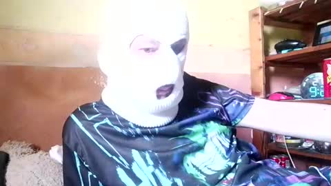Mystery men online show from August 5, 7:27 am