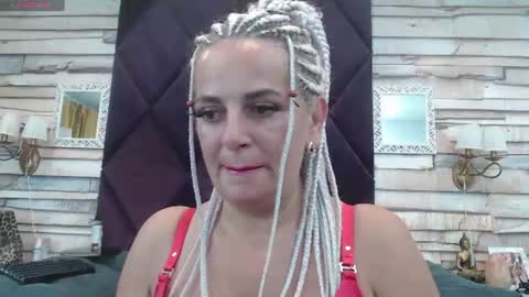 elvirazoi online show from July 22, 6:37 am