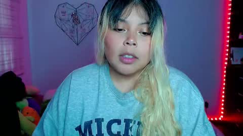 Ely online show from December 5, 10:18 pm