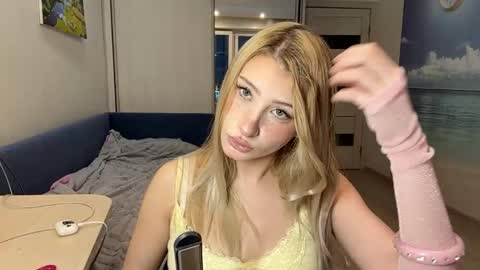 Viktorie online show from June 3, 11:13 am