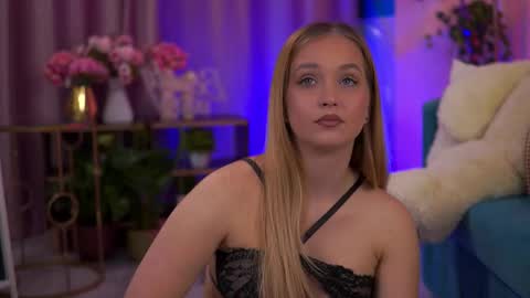 Elyssa online show from January 16, 7:34 pm