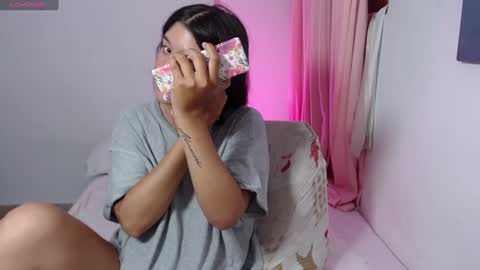 A N D R E A online show from February 7, 5:20 am