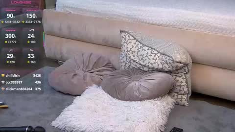 emawil online show from September 25, 2:57 pm