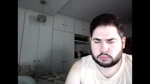 embarrassed_str8_3incher online show from April 27, 4:54 am