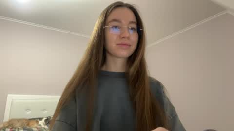 Alina online show from April 18, 7:18 pm