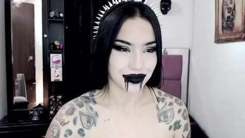 Emerald Black online show from February 27, 4:13 am