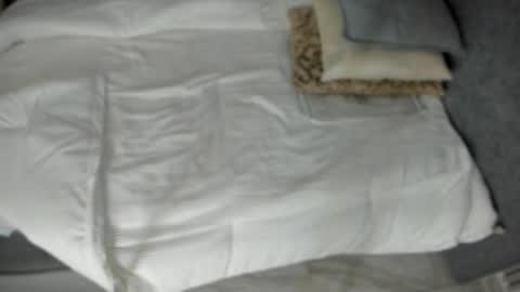emelie_89 online show from May 15, 12:02 pm