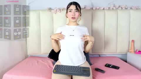 emi_bloom online show from January 14, 12:57 pm