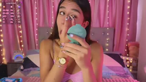 Emily online show from February 21, 2:38 pm