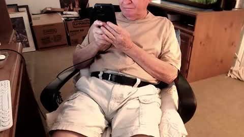 Snapshot of emil_karpo chatting on March 11, 5:46 pm Terrance1st online show from March 11, 5:46 pm