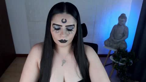 POWERFULL GODDESS EMILI online show from October 28, 8:43 pm