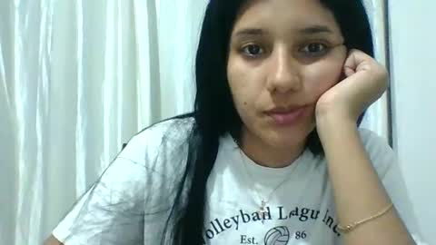 emili riders online show from December 25, 11:20 pm